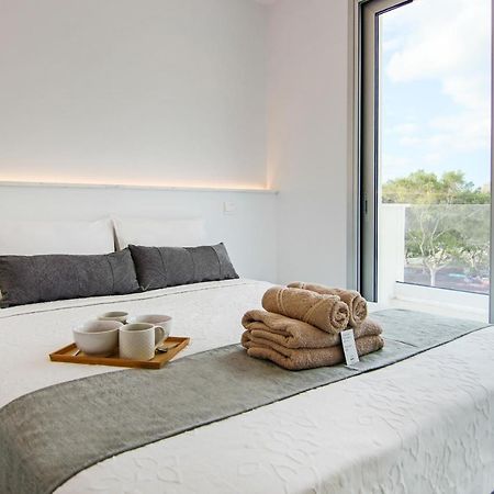 Апартаменти Phaedrus Living - Seaside Executive Flat Harbour 208 Пафос Екстер'єр фото